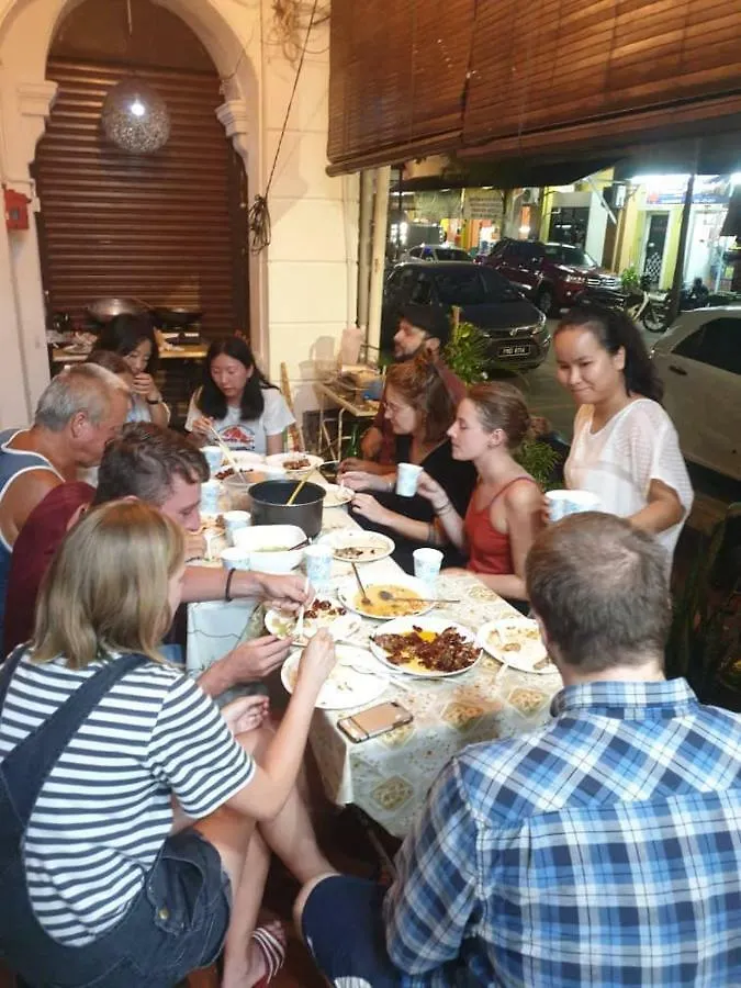 Cocoa Mews Cafe And Homestay George Town Pensión