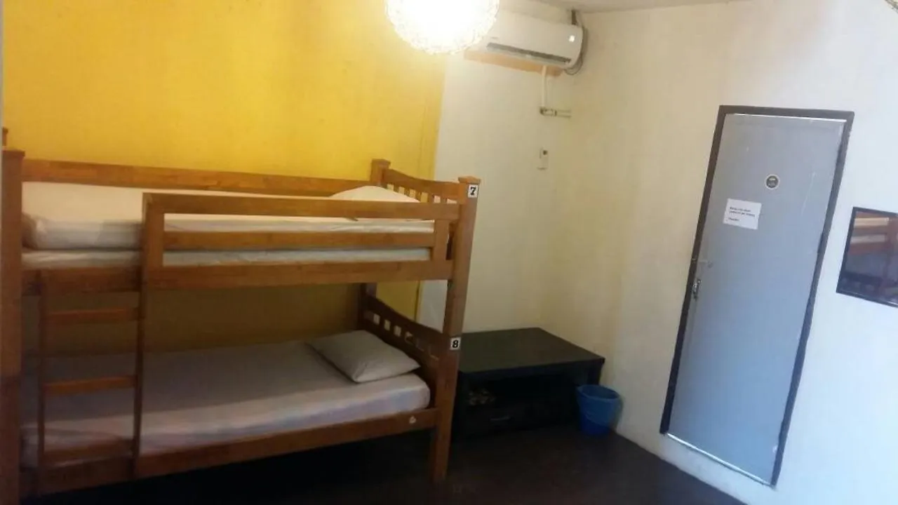 Cocoa Mews Cafe And Homestay George Town Pensionat