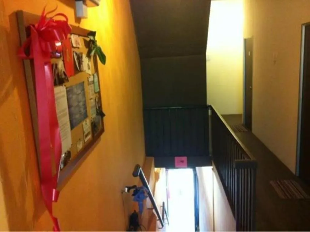 Cocoa Mews Cafe And Homestay George Town Pensionat