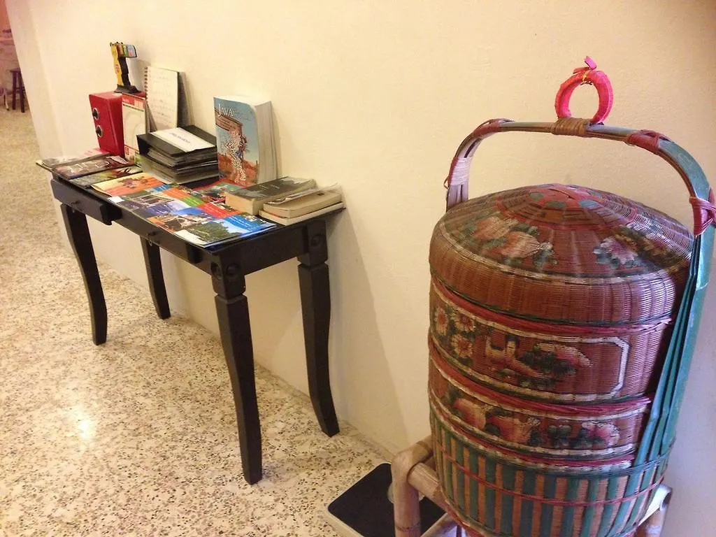 Cocoa Mews Cafe And Homestay George Town Malaysia